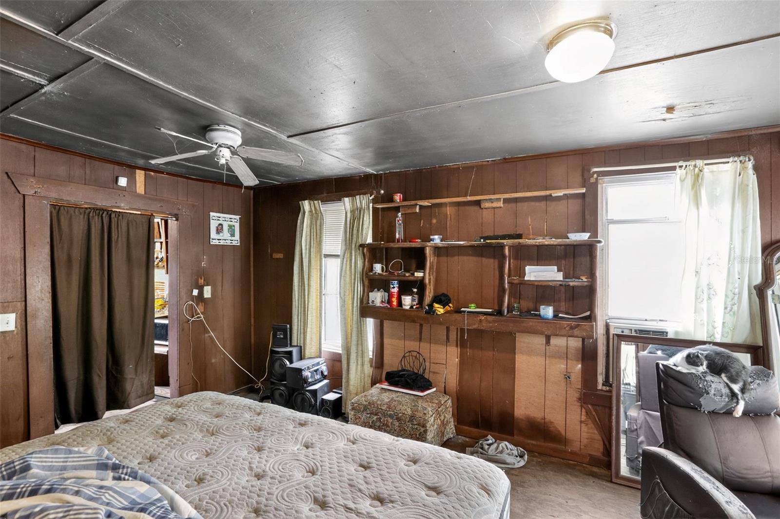 A4669413 Property Photo