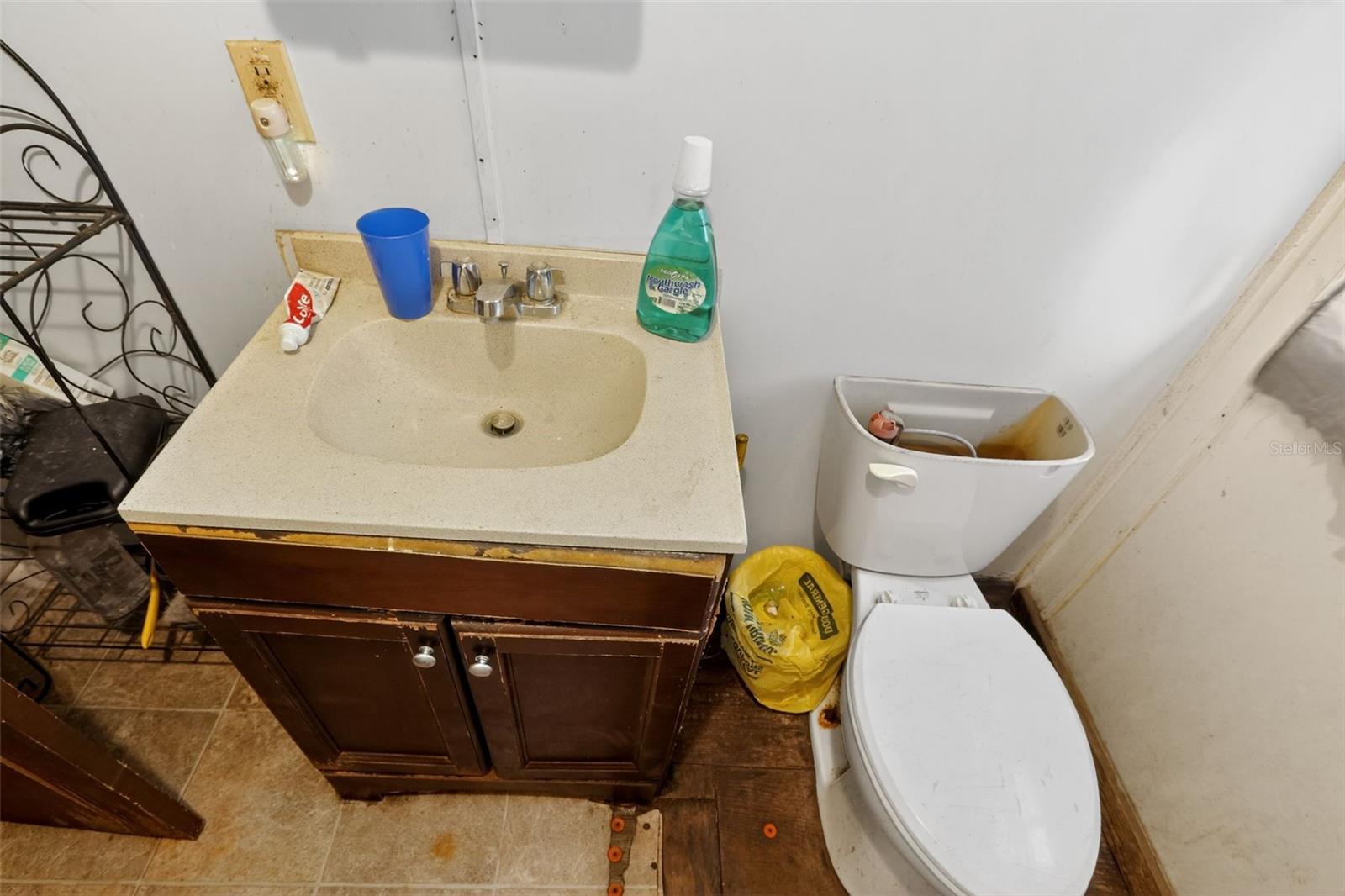 A4669413 Property Photo