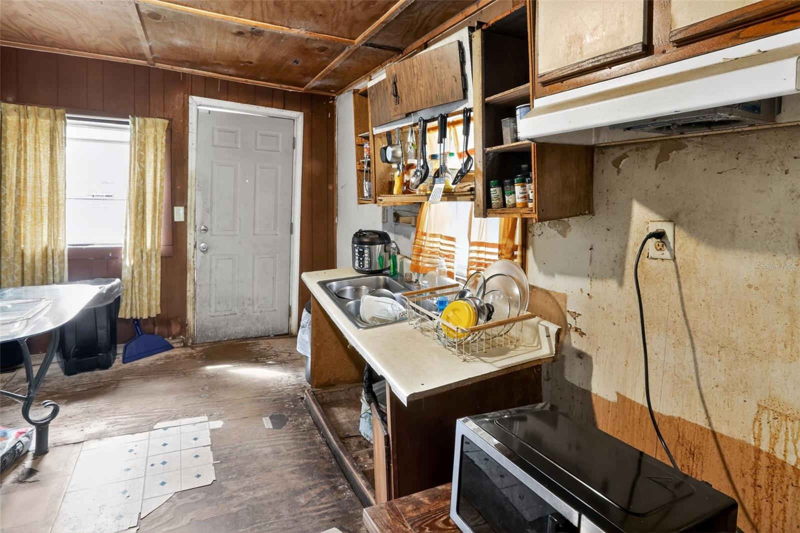 A4669413 Property Photo