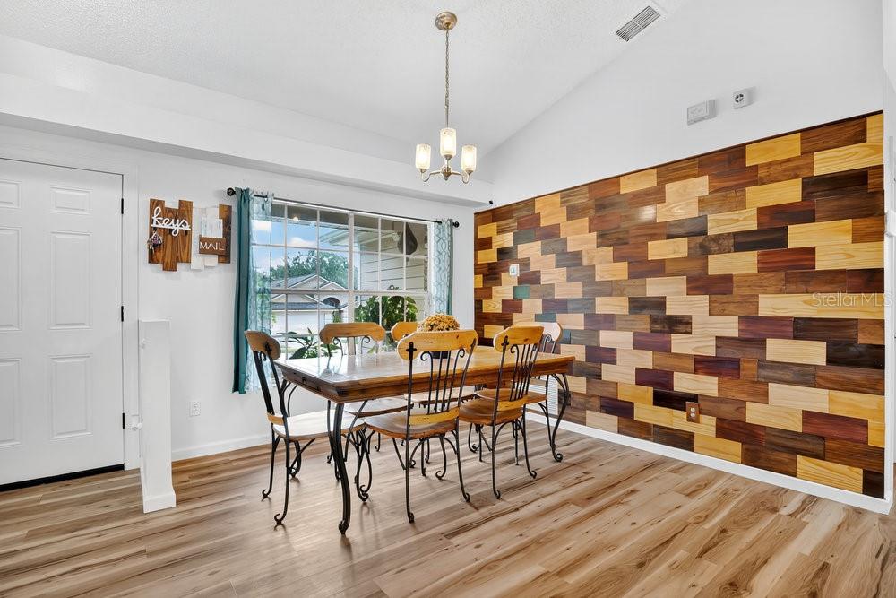 928 ROYAL OAKS DR, APOPKA, FL, 32703