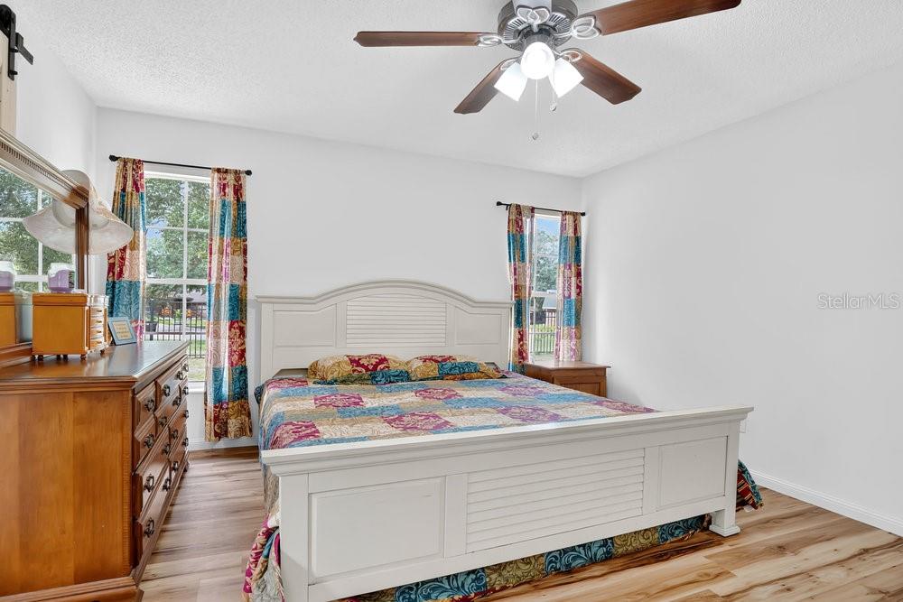 928 ROYAL OAKS DR, APOPKA, FL, 32703