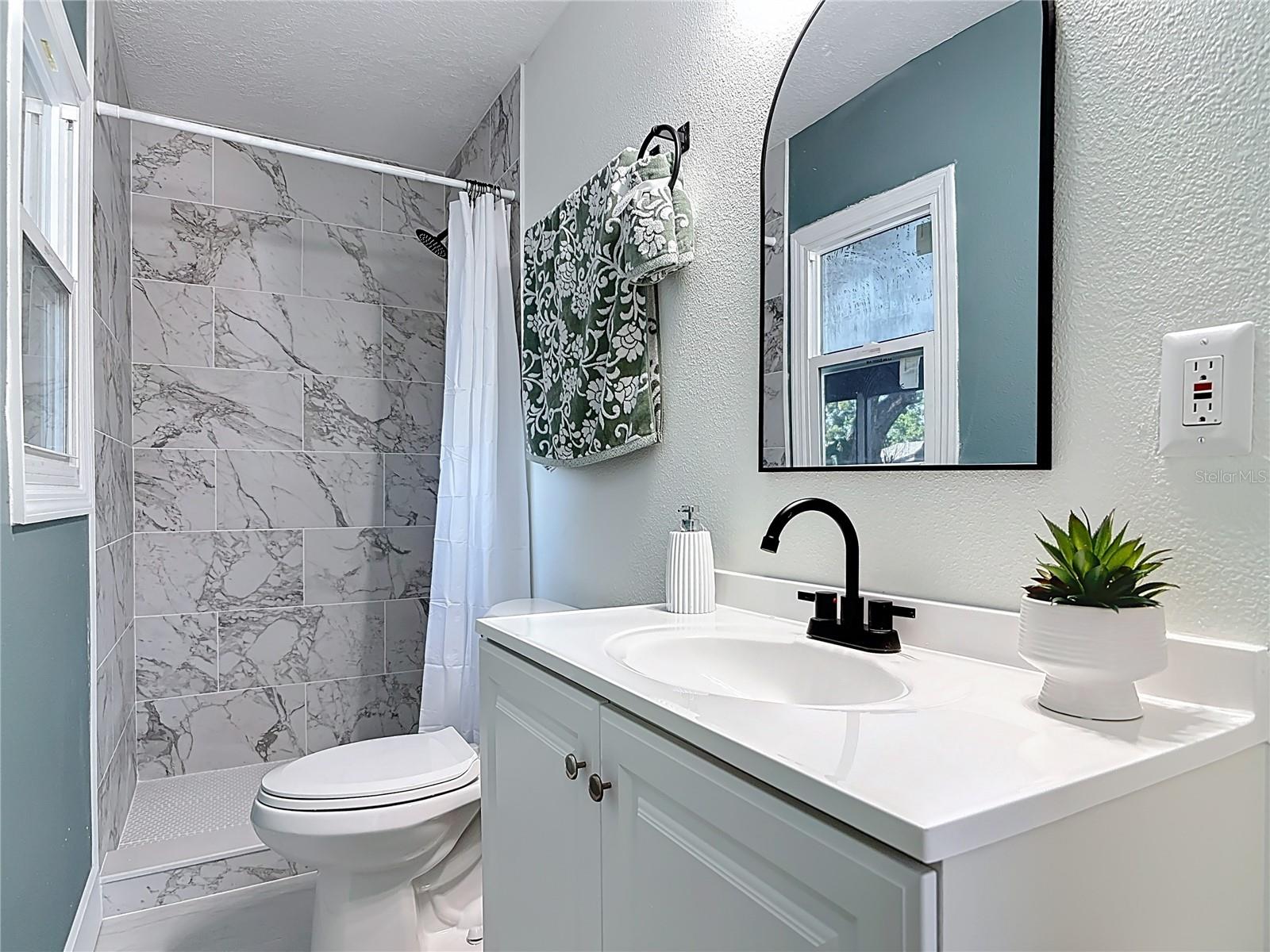 1195 RAMBLE AVE, DELTONA, FL, 32725