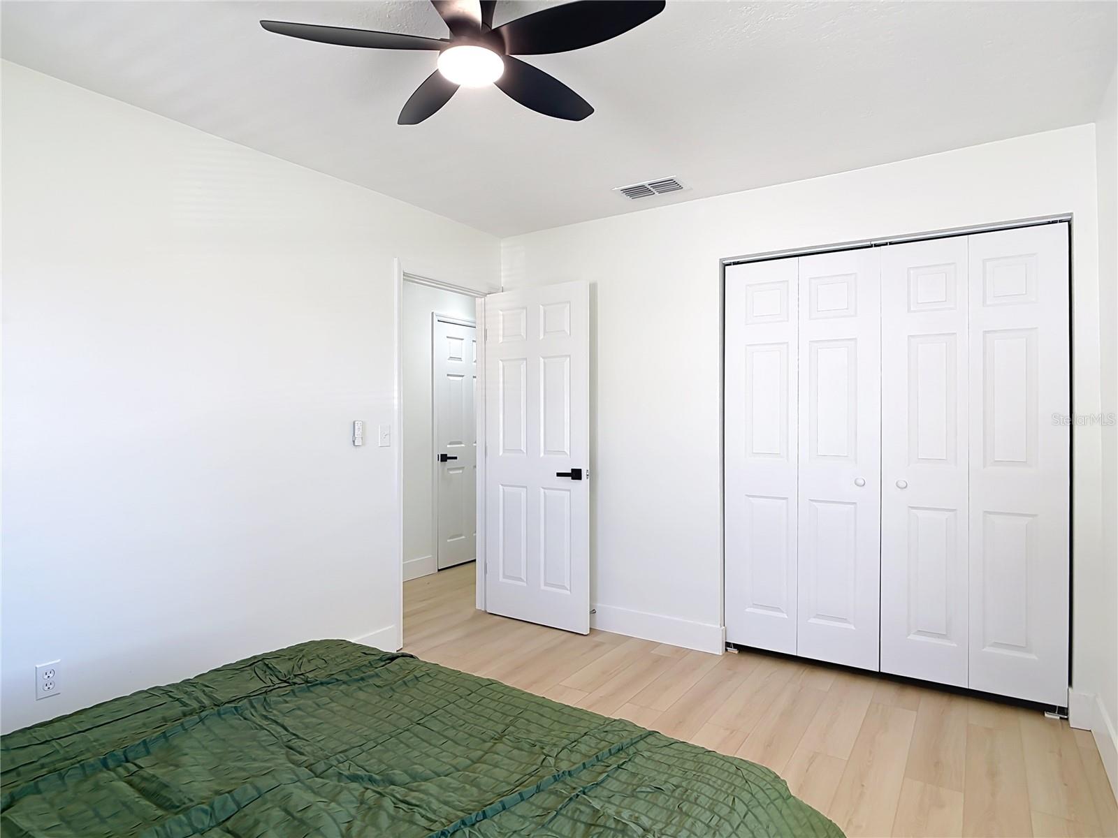 1195 RAMBLE AVE, DELTONA, FL, 32725