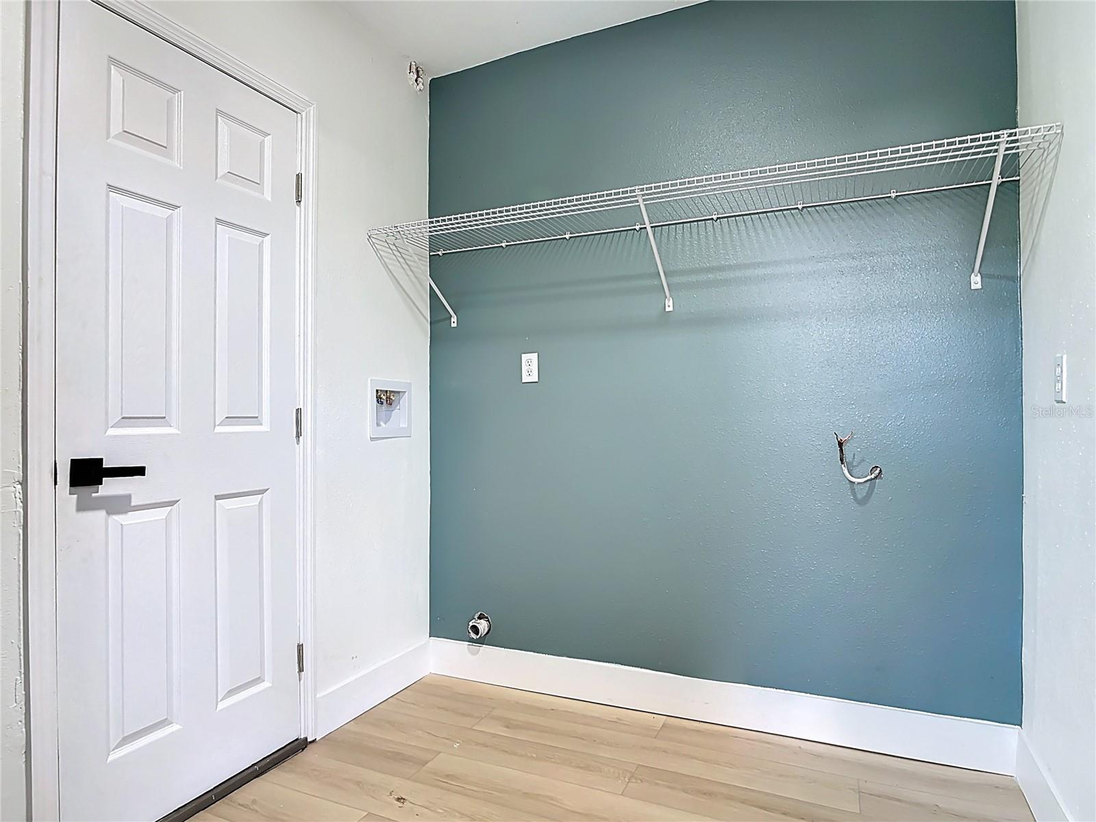 1195 RAMBLE AVE, DELTONA, FL, 32725