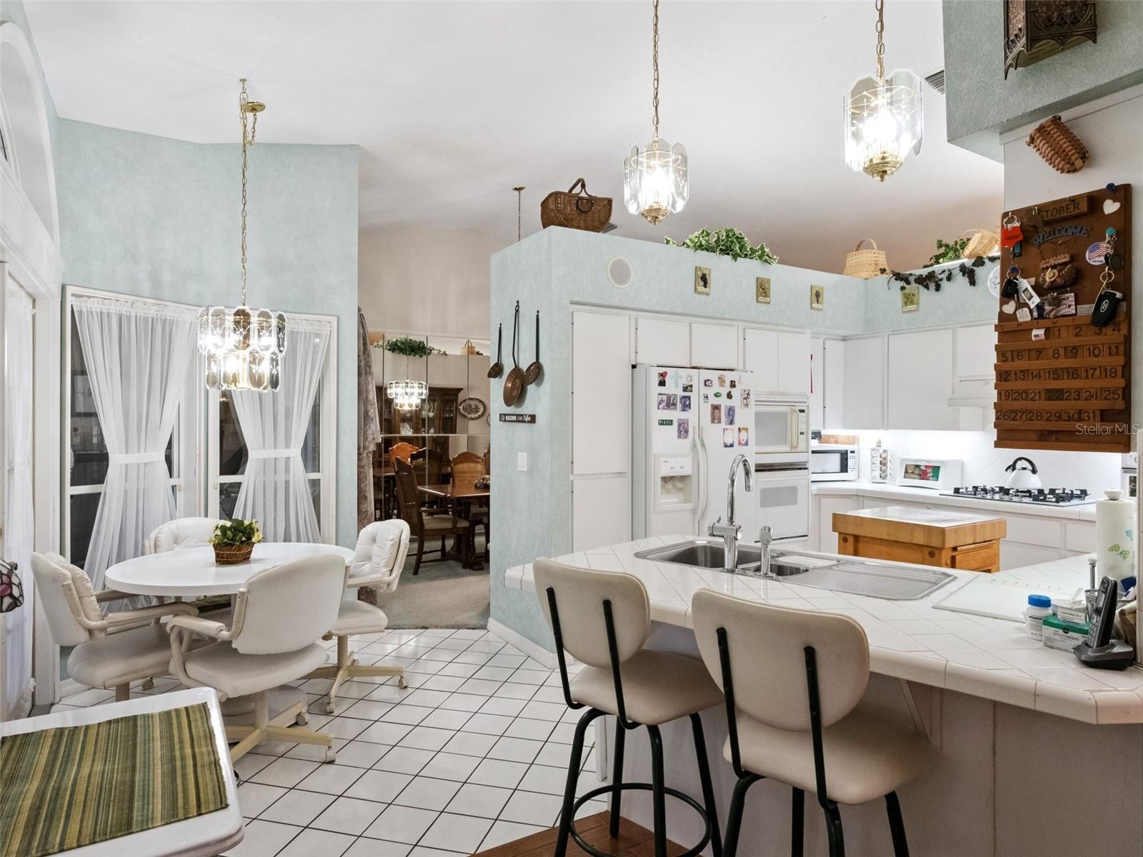 5609 ROSEWALL CIR, LEESBURG, FL, 34748