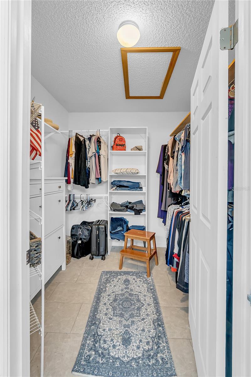 1584 THORNHILL CIR, OVIEDO, FL, 32765