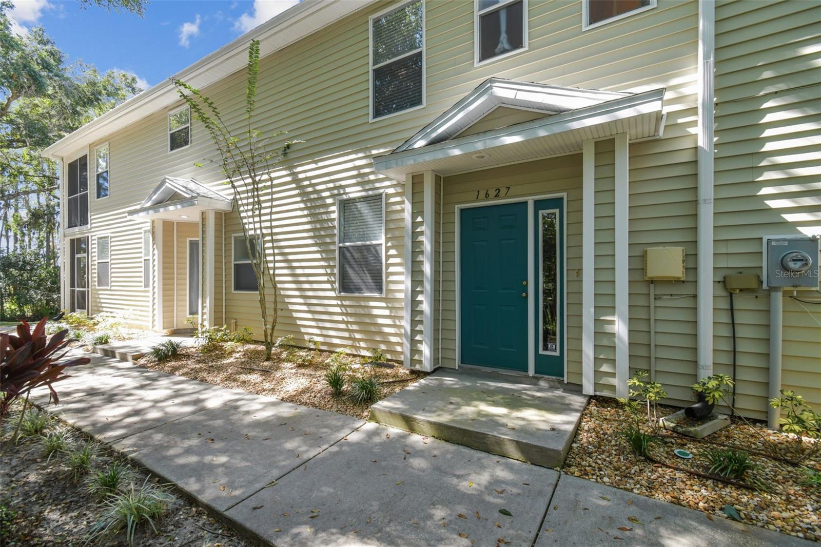 1627 HAMMOCKS AVE, LUTZ, FL, 33549