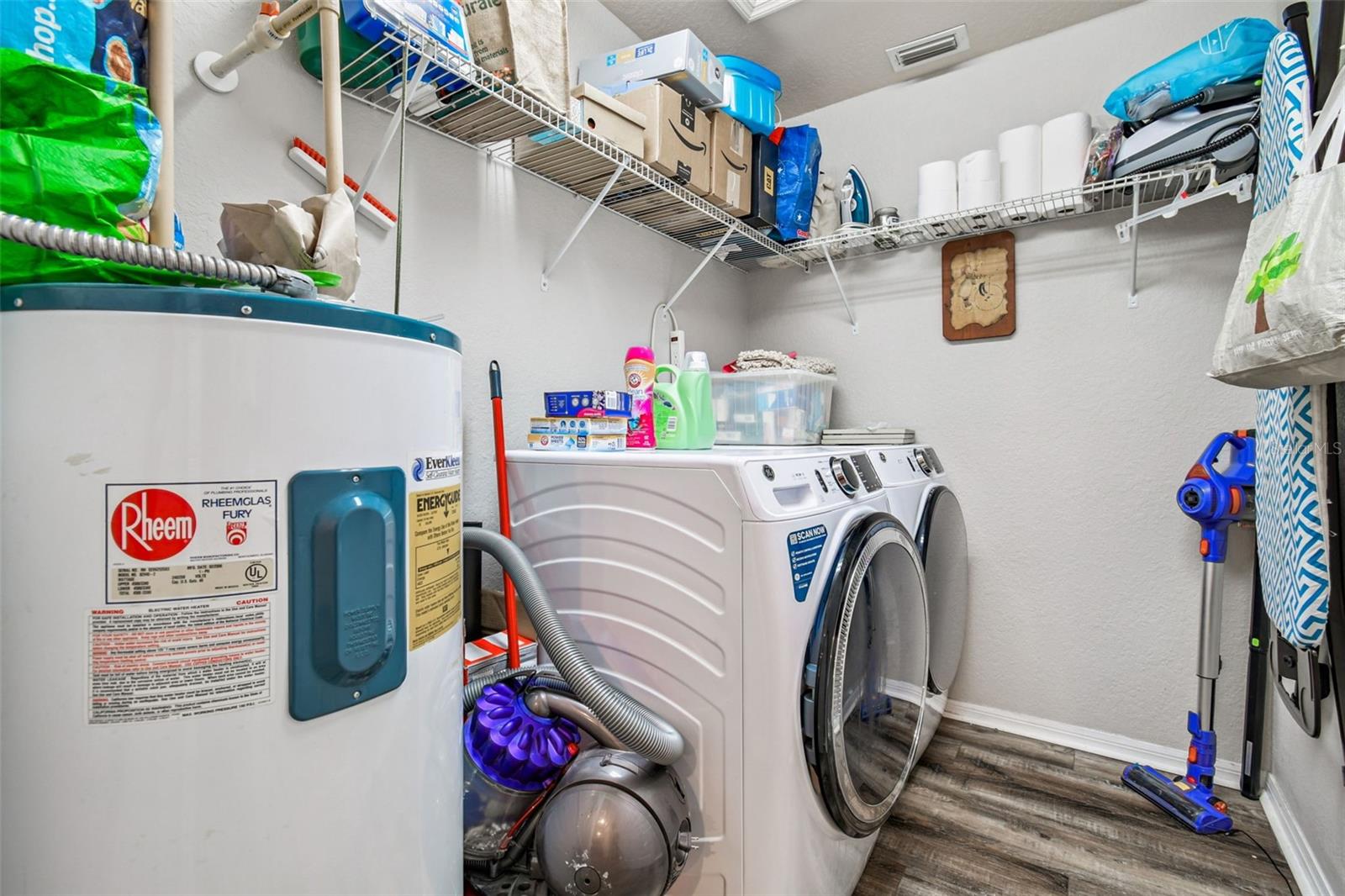 1627 HAMMOCKS AVE, LUTZ, FL, 33549