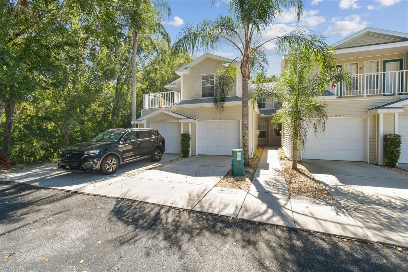 1627 HAMMOCKS AVE, LUTZ, FL, 33549