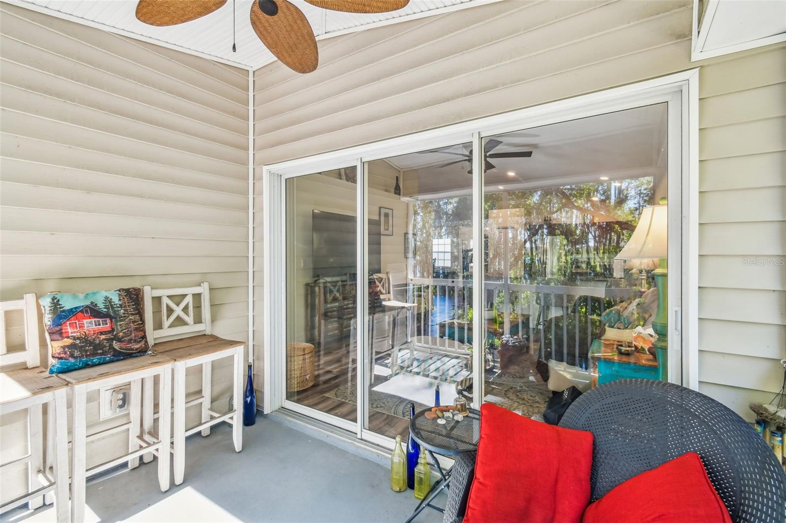 1627 HAMMOCKS AVE, LUTZ, FL, 33549