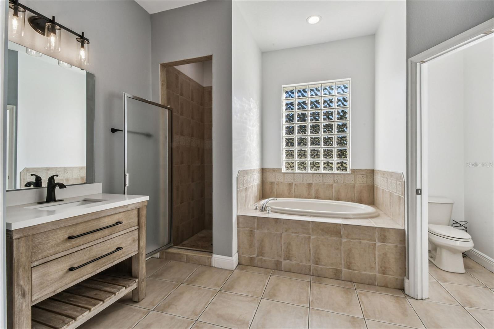 36747 OPEN COUNTRY LN, DADE CITY, FL, 33523