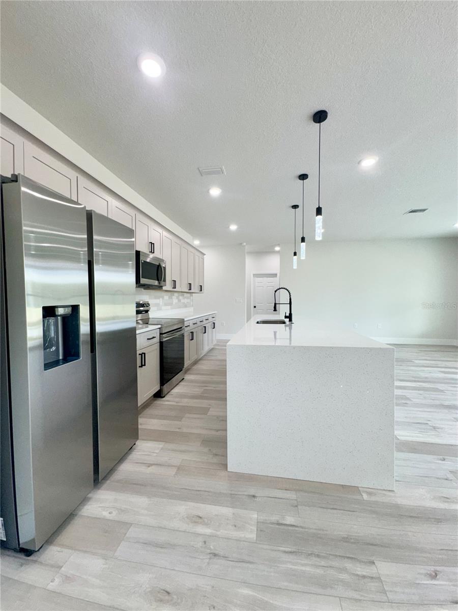 198 PRAIRIE ST SE, PALM BAY, FL, 32909