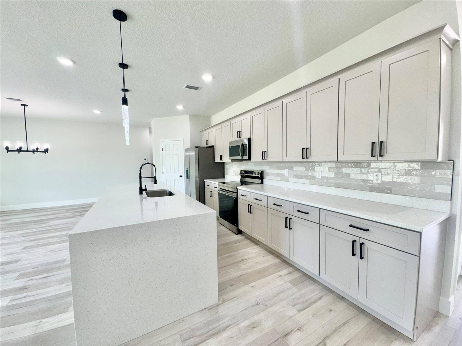 198 PRAIRIE ST SE, PALM BAY, FL, 32909