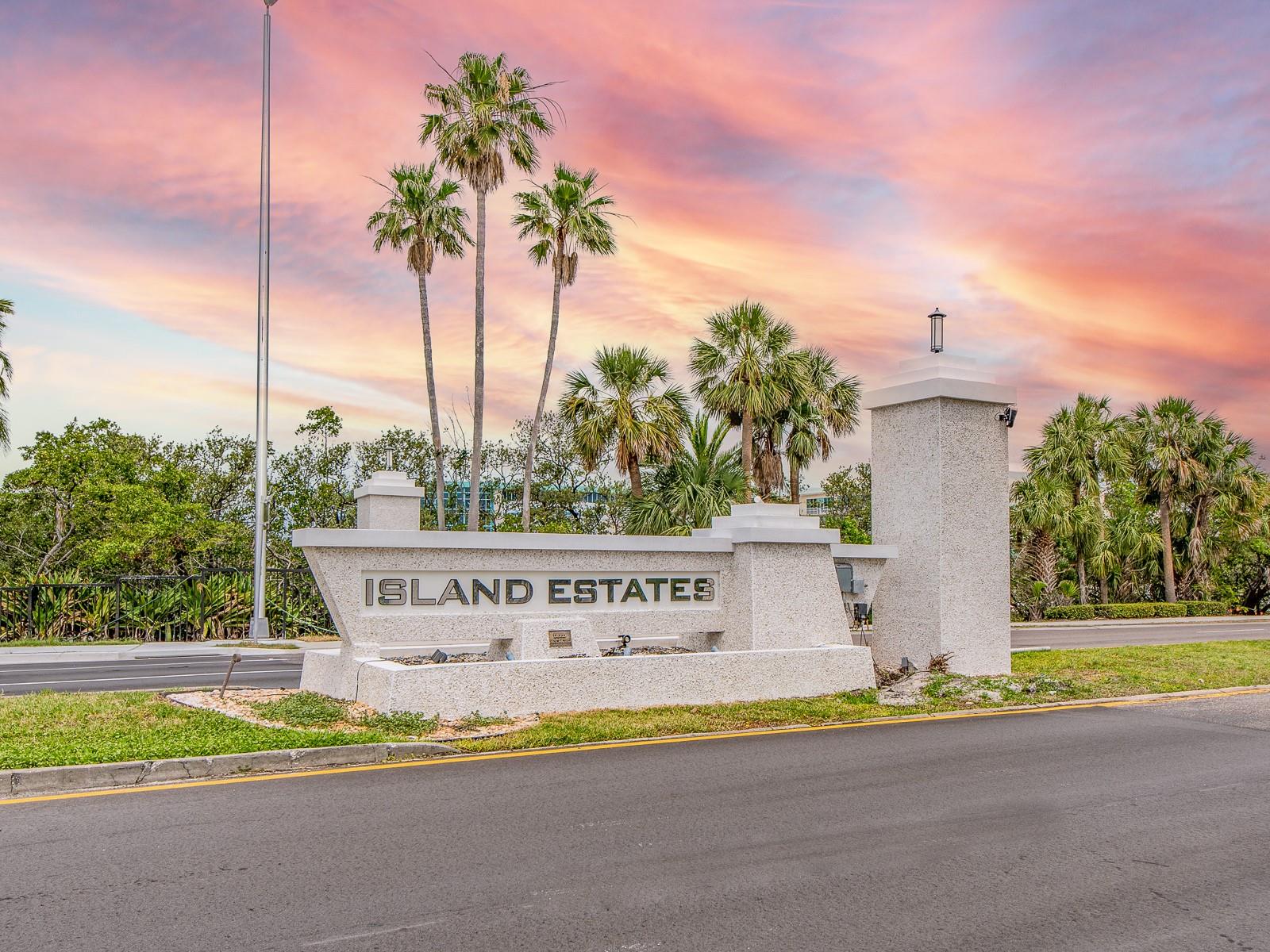 51 ISLAND WAY #1001, CLEARWATER BEACH, FL, 33767