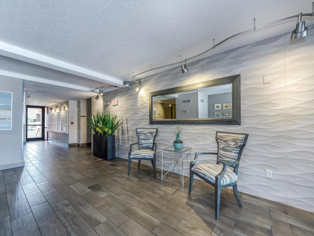 51 ISLAND WAY #1001, CLEARWATER BEACH, FL, 33767