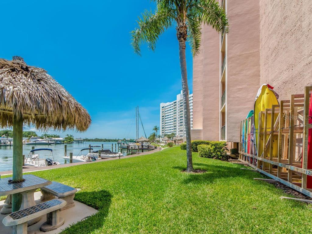 51 ISLAND WAY #1001, CLEARWATER BEACH, FL, 33767