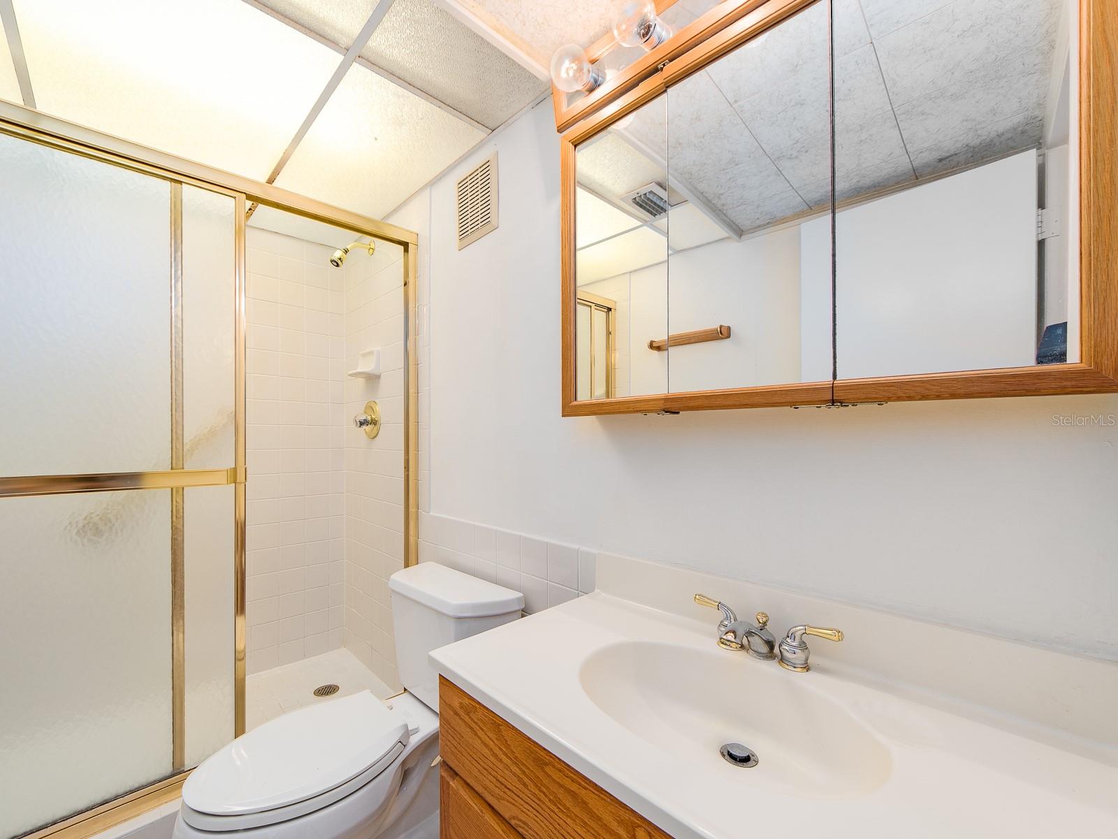 51 ISLAND WAY #1001, CLEARWATER BEACH, FL, 33767