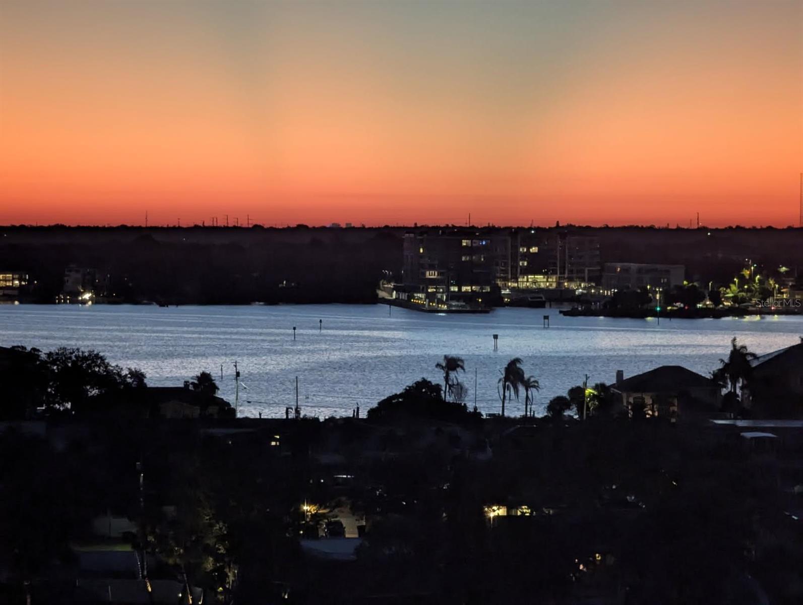 51 ISLAND WAY #1001, CLEARWATER BEACH, FL, 33767