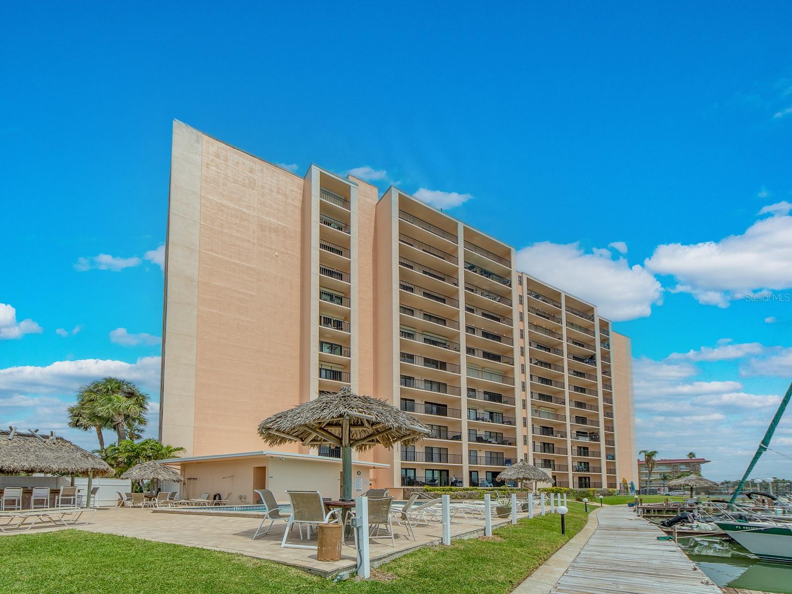 51 ISLAND WAY #1001, CLEARWATER BEACH, FL, 33767