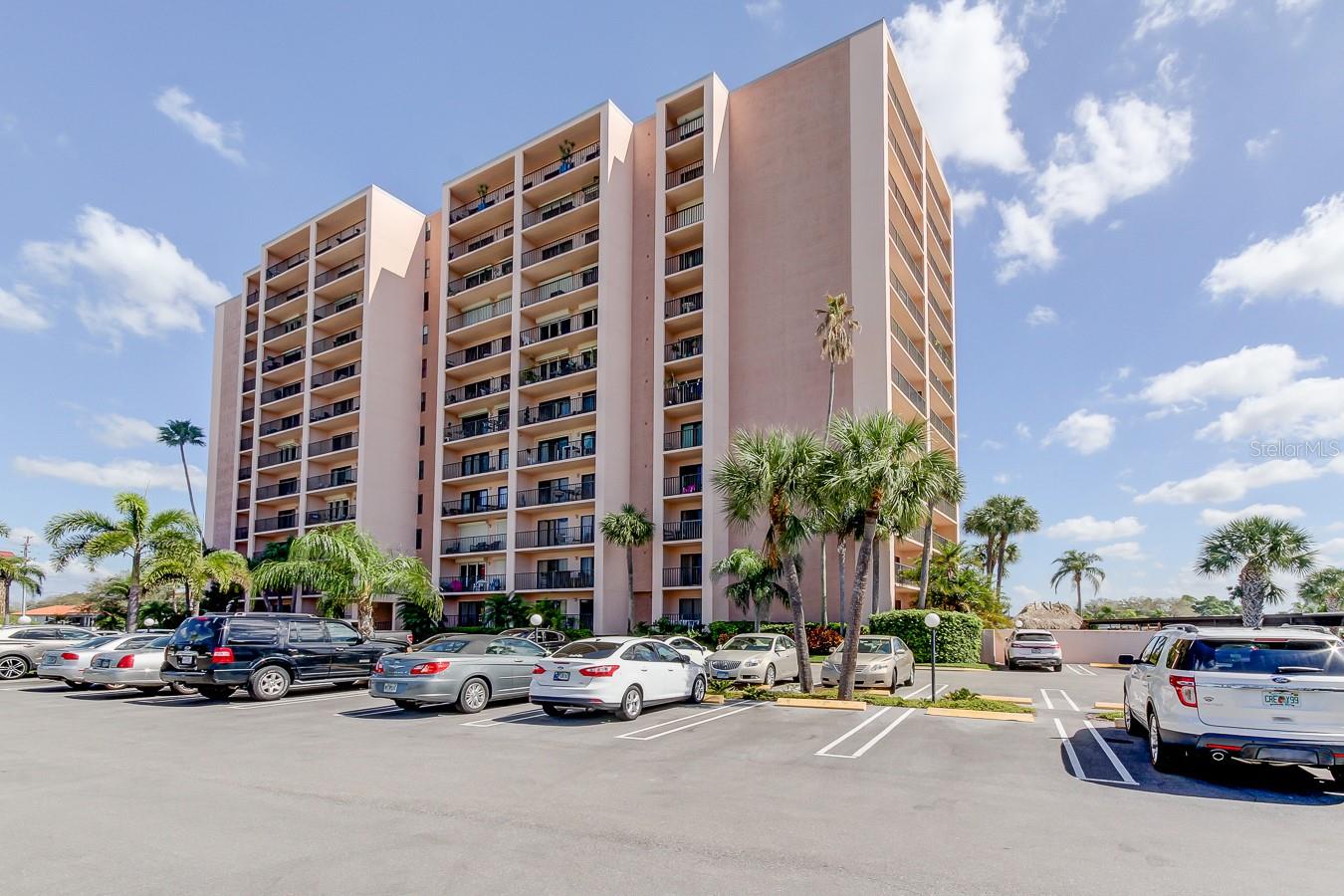 51 ISLAND WAY #1001, CLEARWATER BEACH, FL, 33767