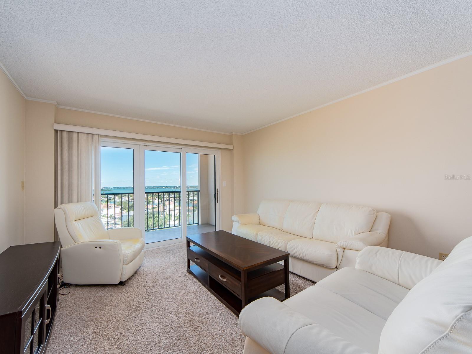 51 ISLAND WAY #1001, CLEARWATER BEACH, FL, 33767
