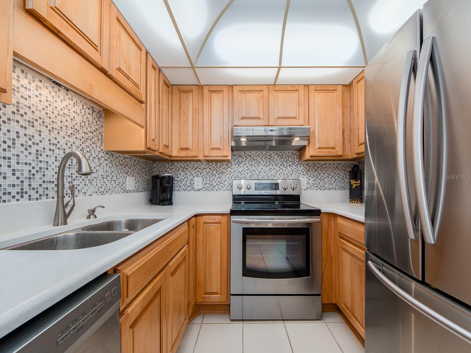 51 ISLAND WAY #1001, CLEARWATER BEACH, FL, 33767