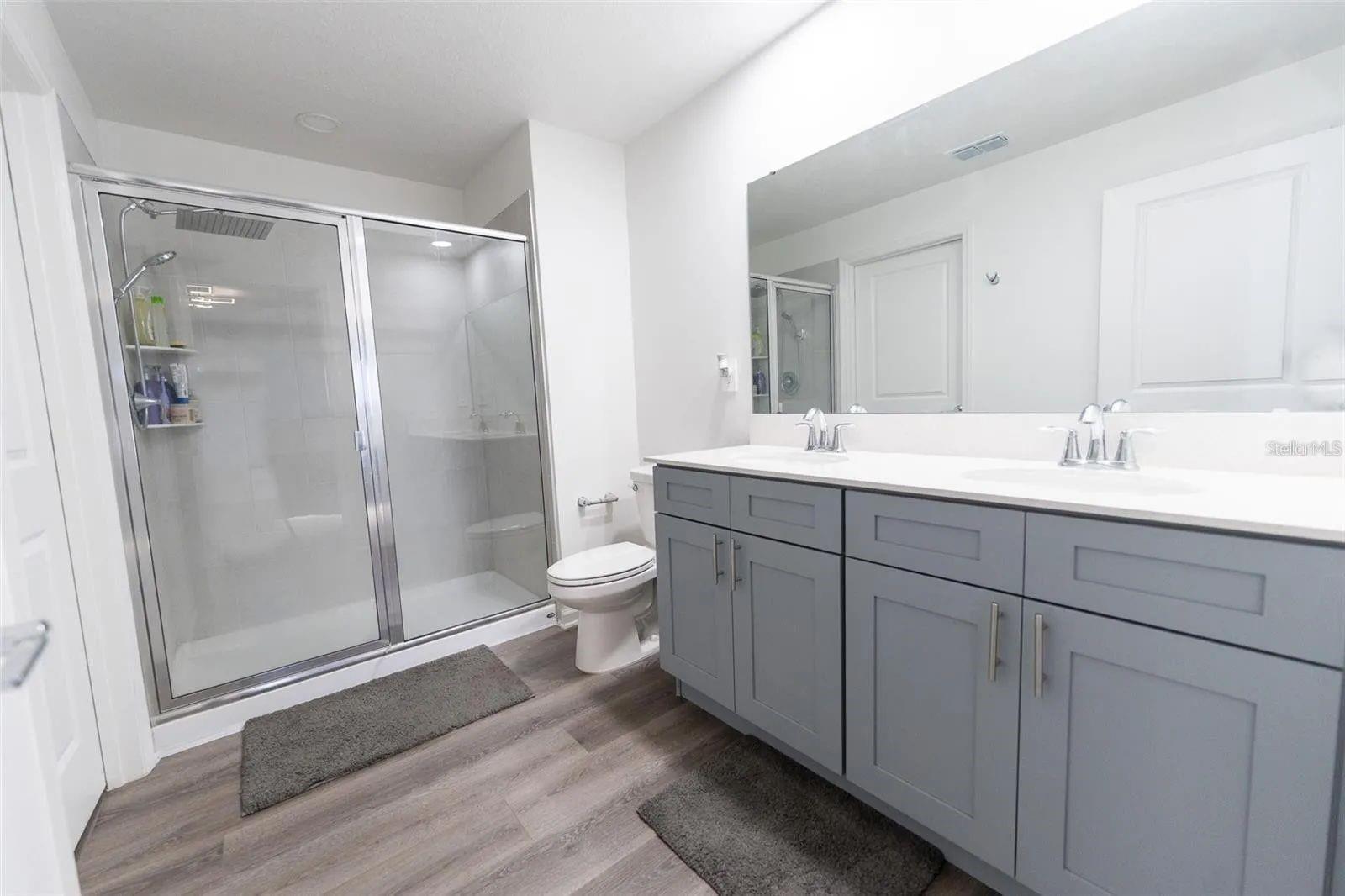 946 LAUREL VIEW WAY, GROVELAND, FL, 34736