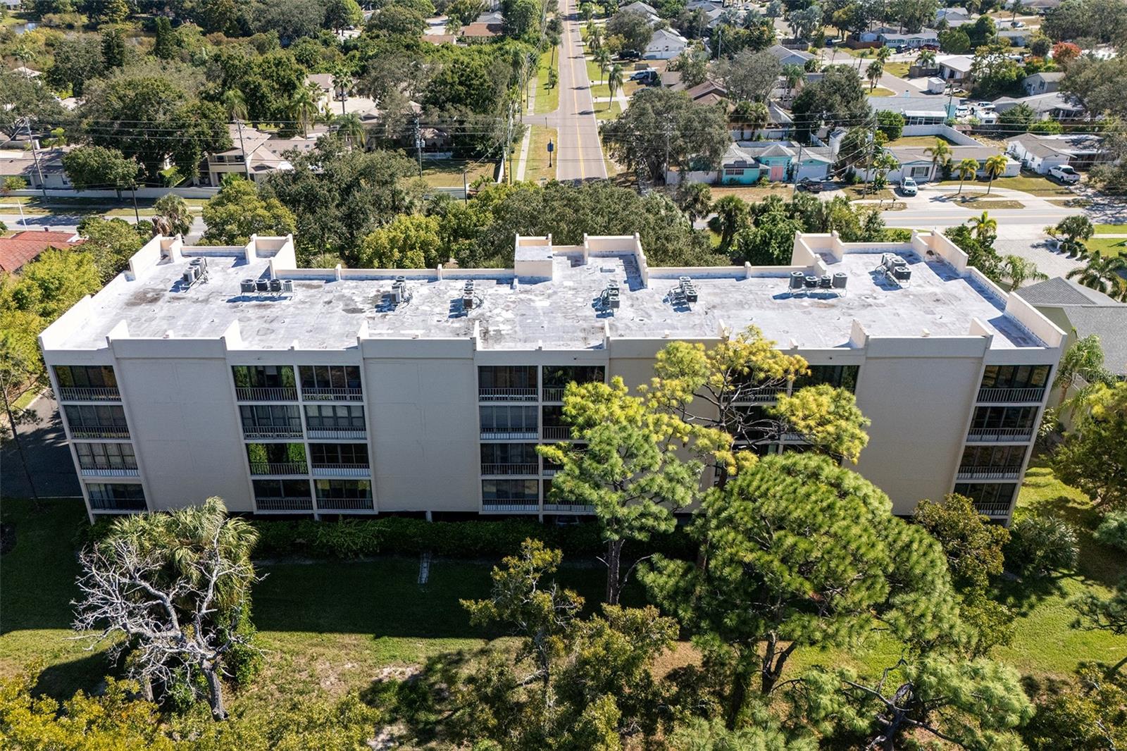 305 TARPON PT #305, TARPON SPRINGS, FL, 34689