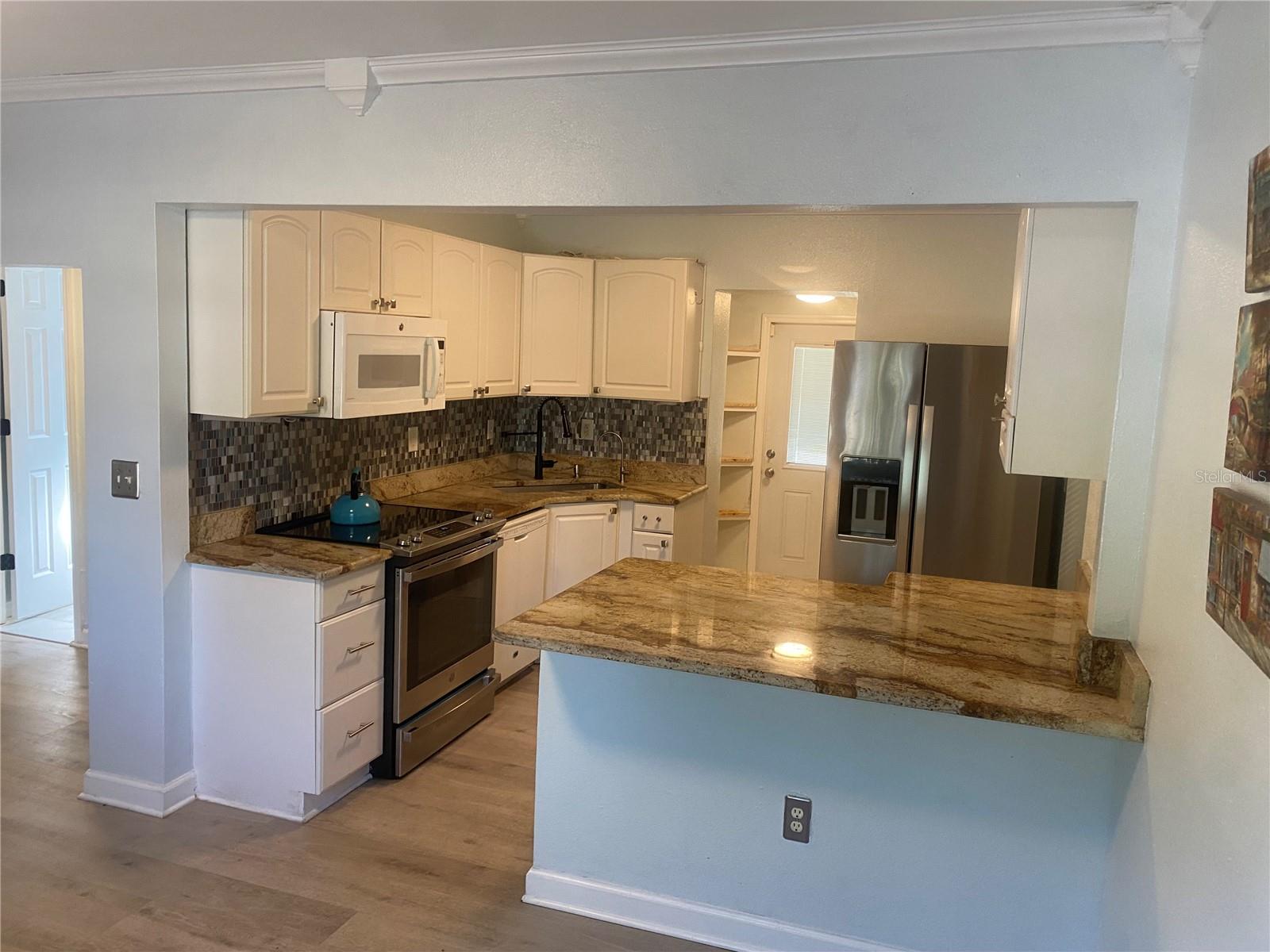 5916 16TH AVE N, ST PETERSBURG, FL, 33710