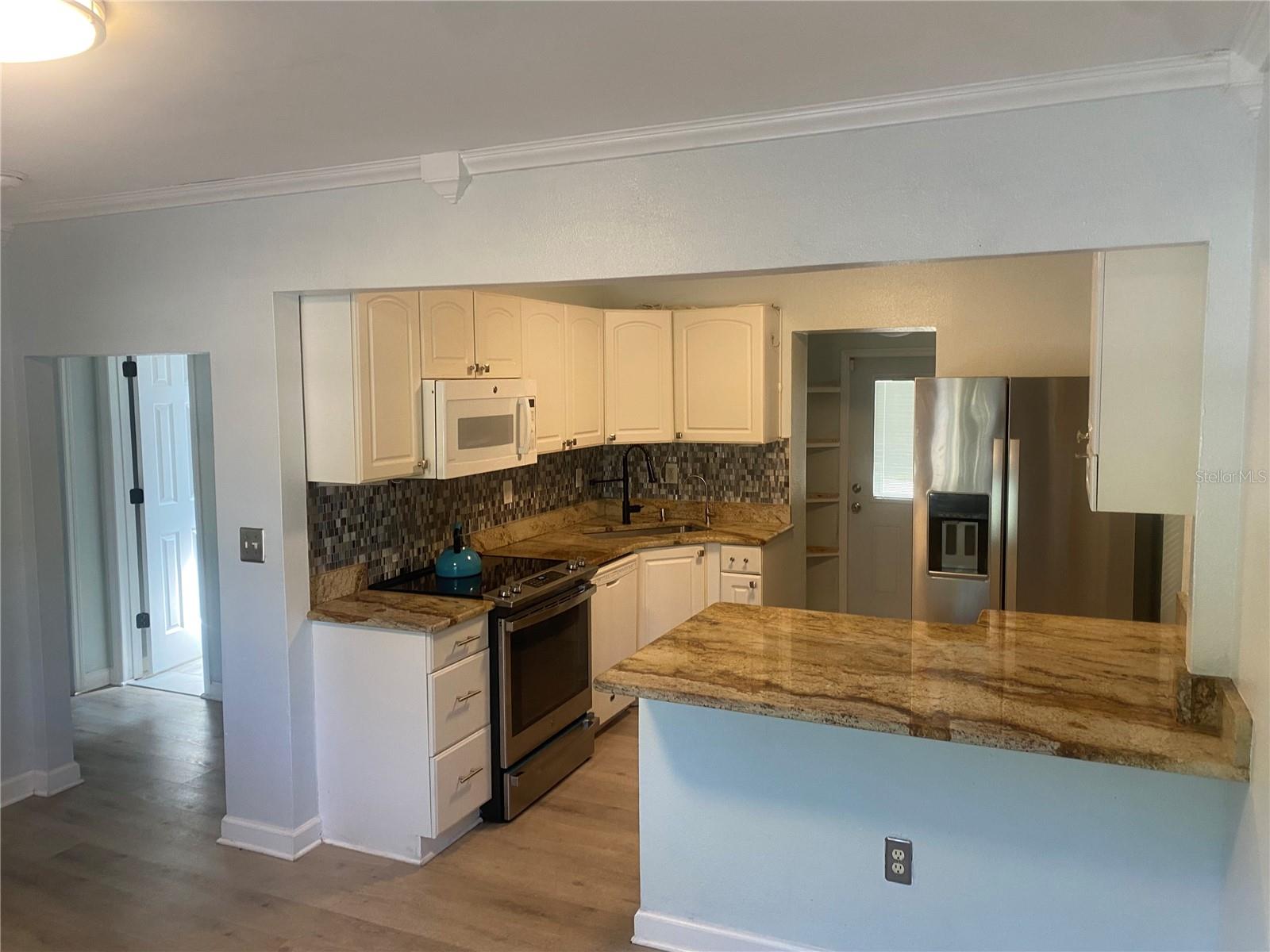 5916 16TH AVE N, ST PETERSBURG, FL, 33710