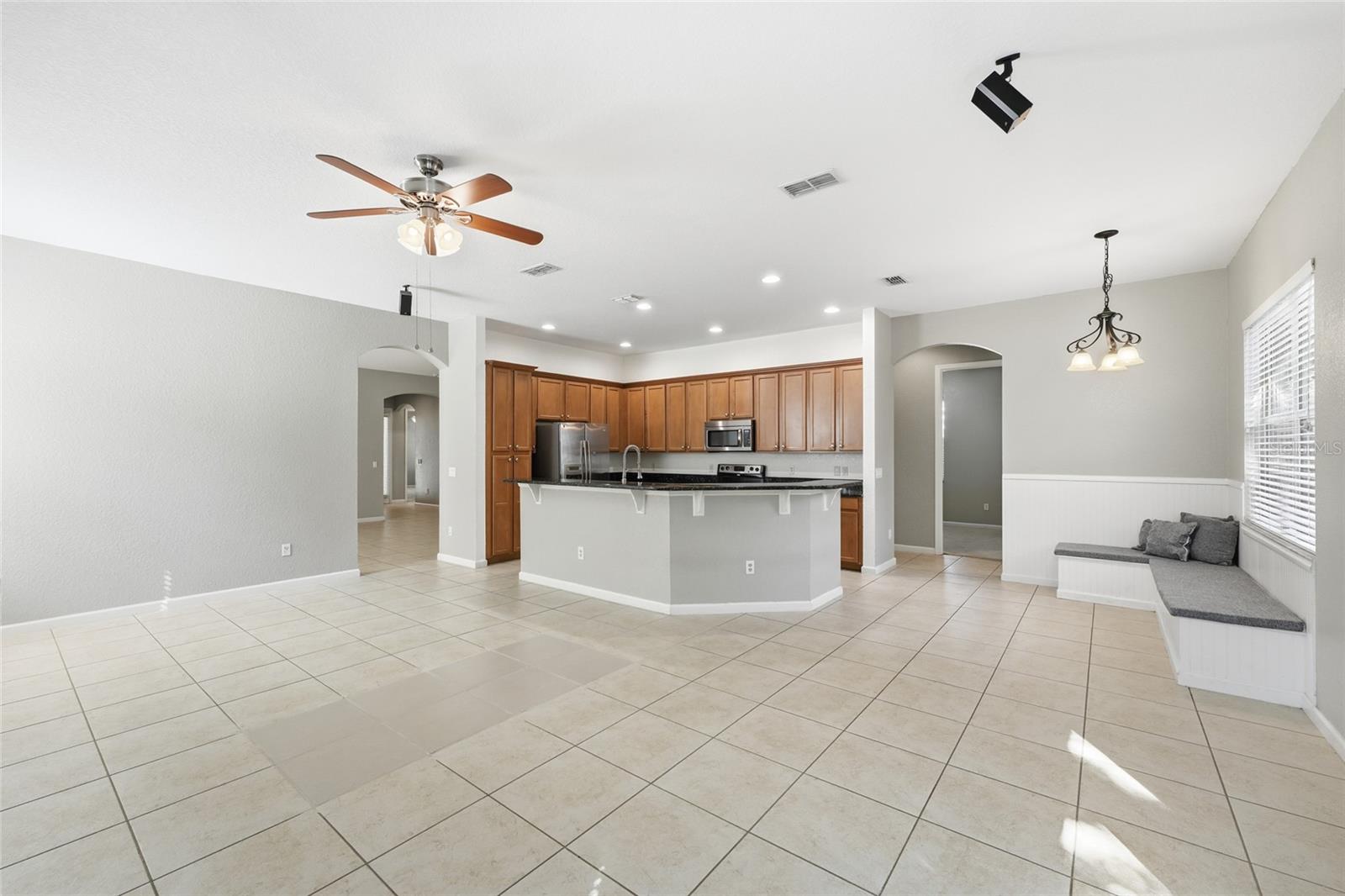 6920 HELMSLEY CIR, WINDERMERE, FL, 34786
