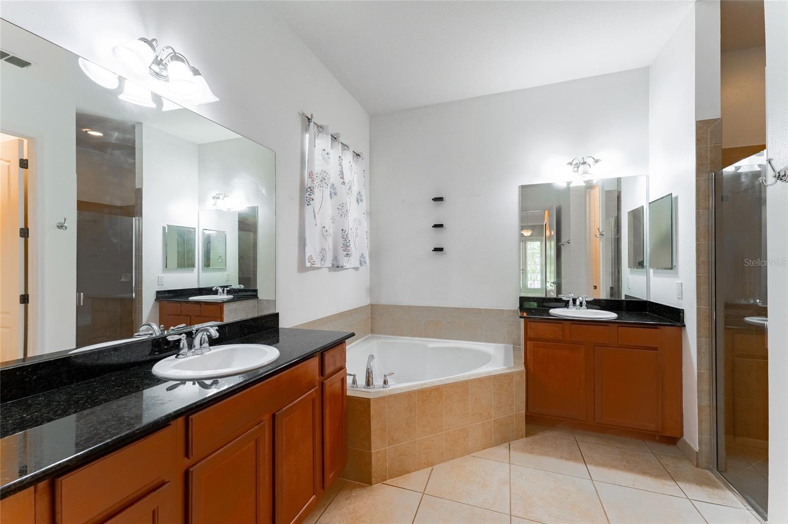 6920 HELMSLEY CIR, WINDERMERE, FL, 34786