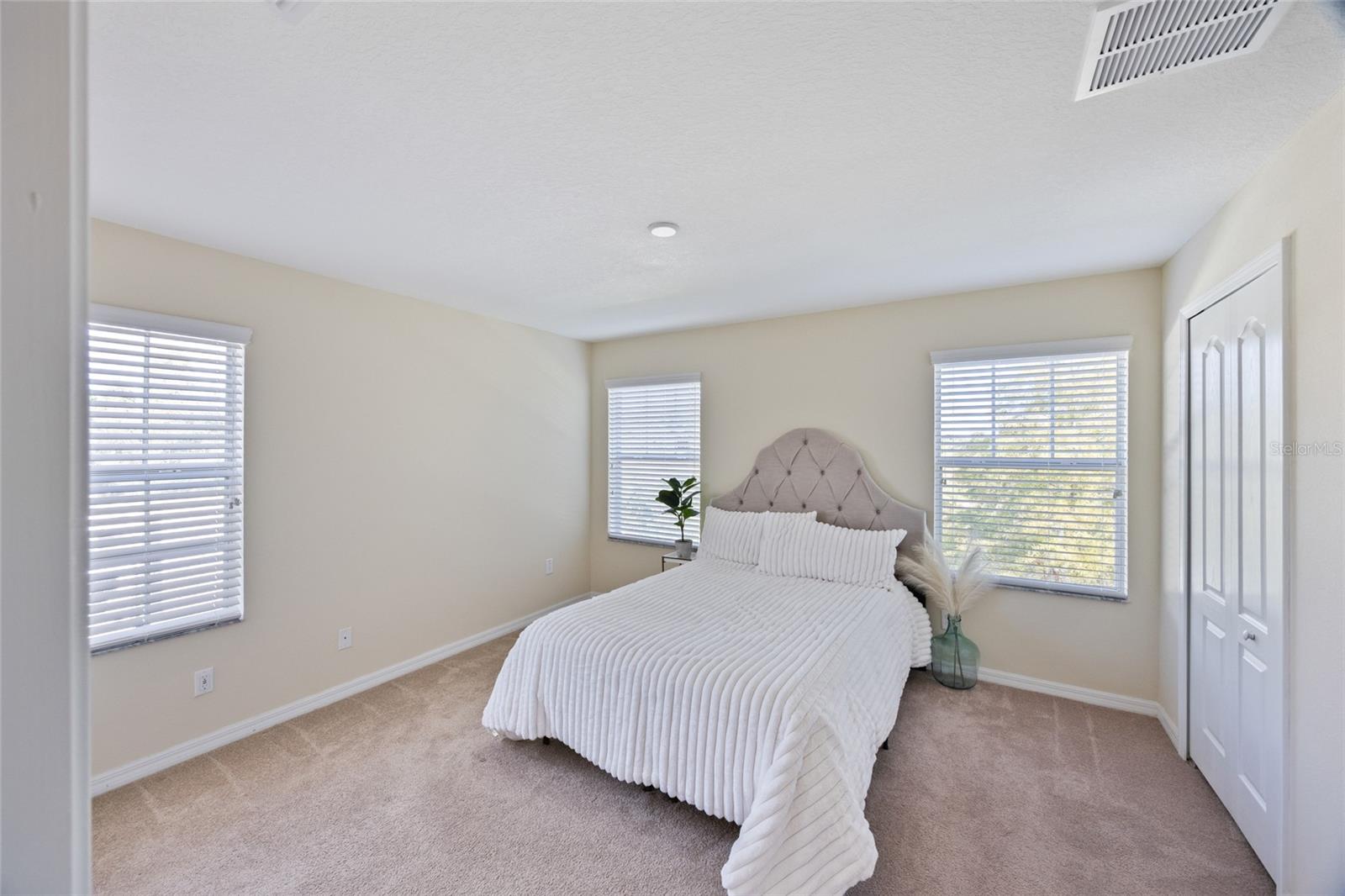 31225 CLARIDGE PL, WESLEY CHAPEL, FL, 33543