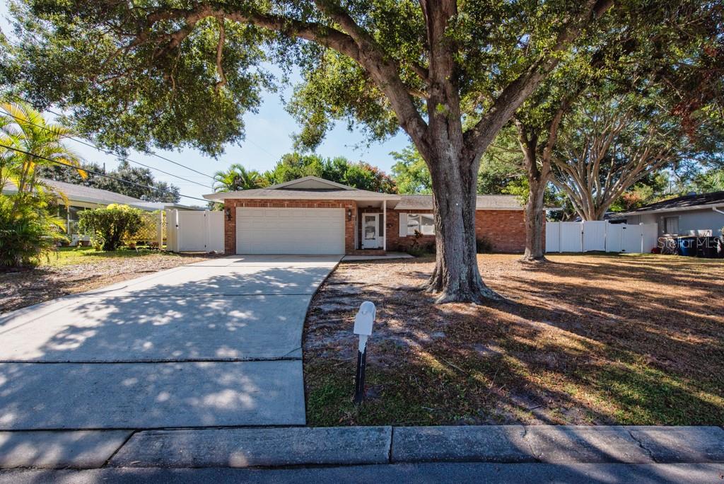 1877 DAWN DR, CLEARWATER, FL, 33763