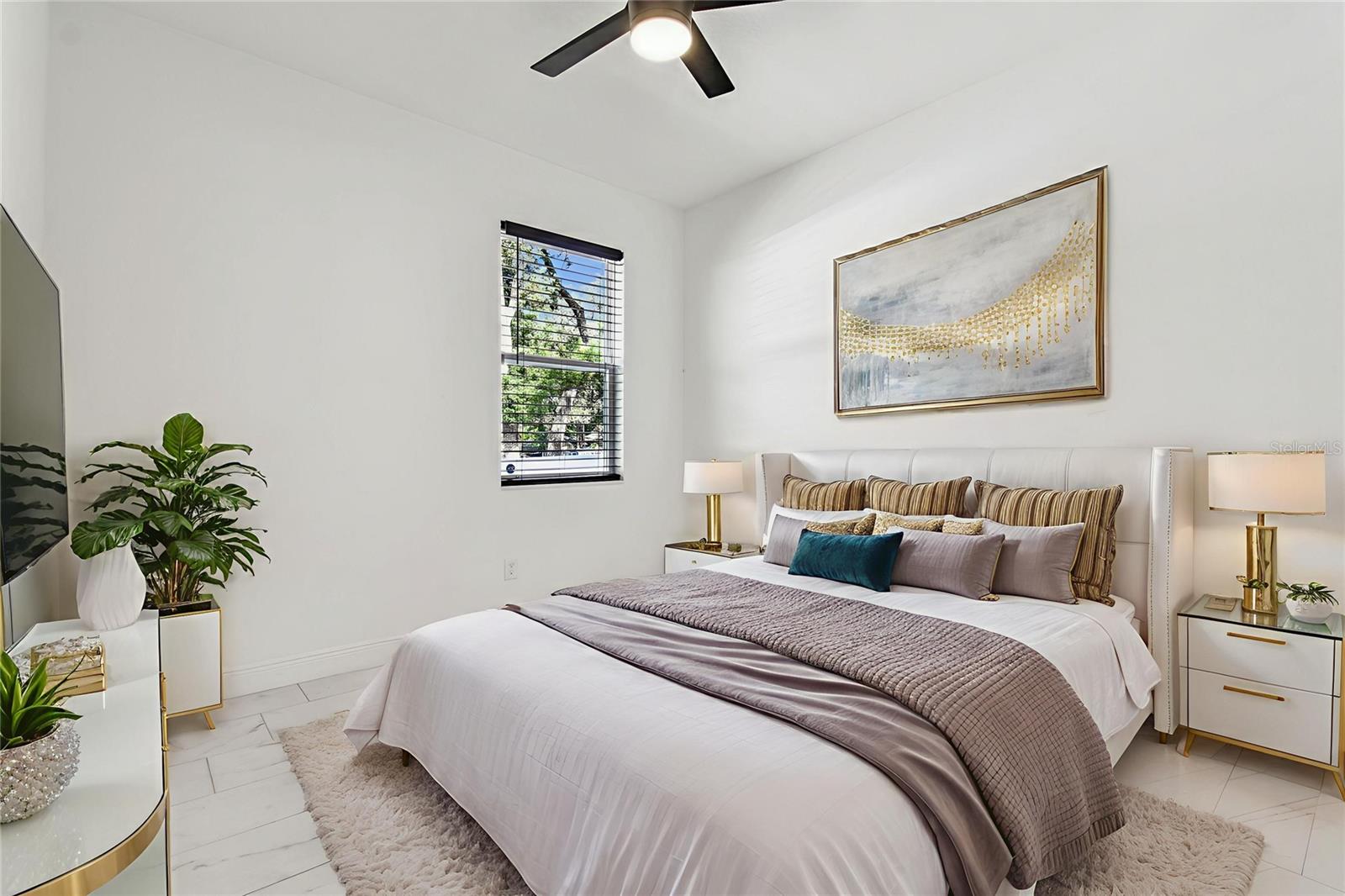 8704 N OTIS AVE, TAMPA, FL, 33604