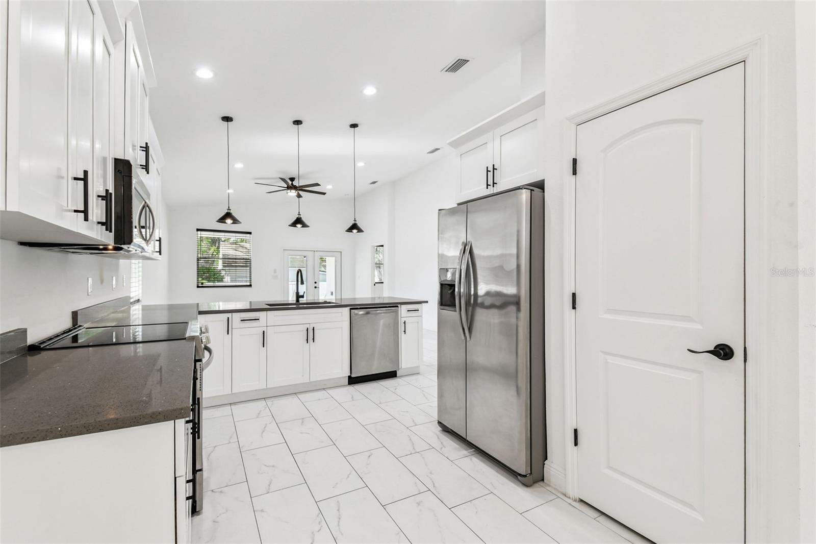 8704 N OTIS AVE, TAMPA, FL, 33604