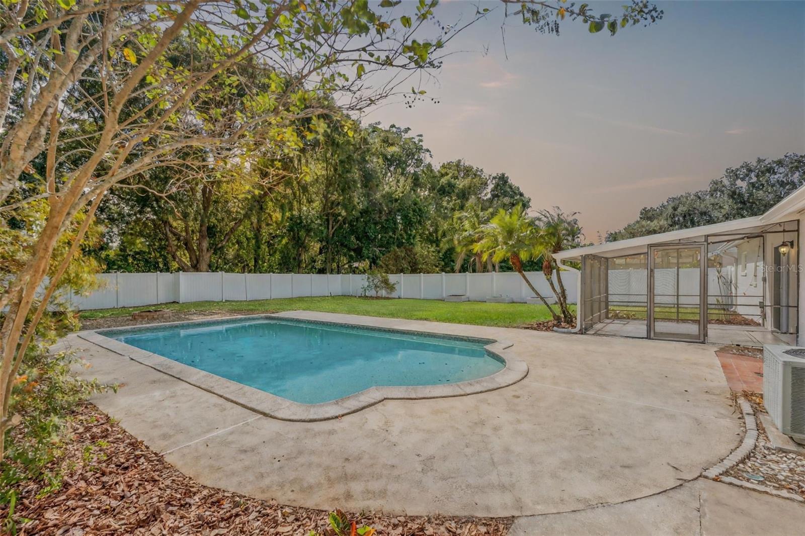 2900 E GRANT AVE, ORLANDO, FL, 32806