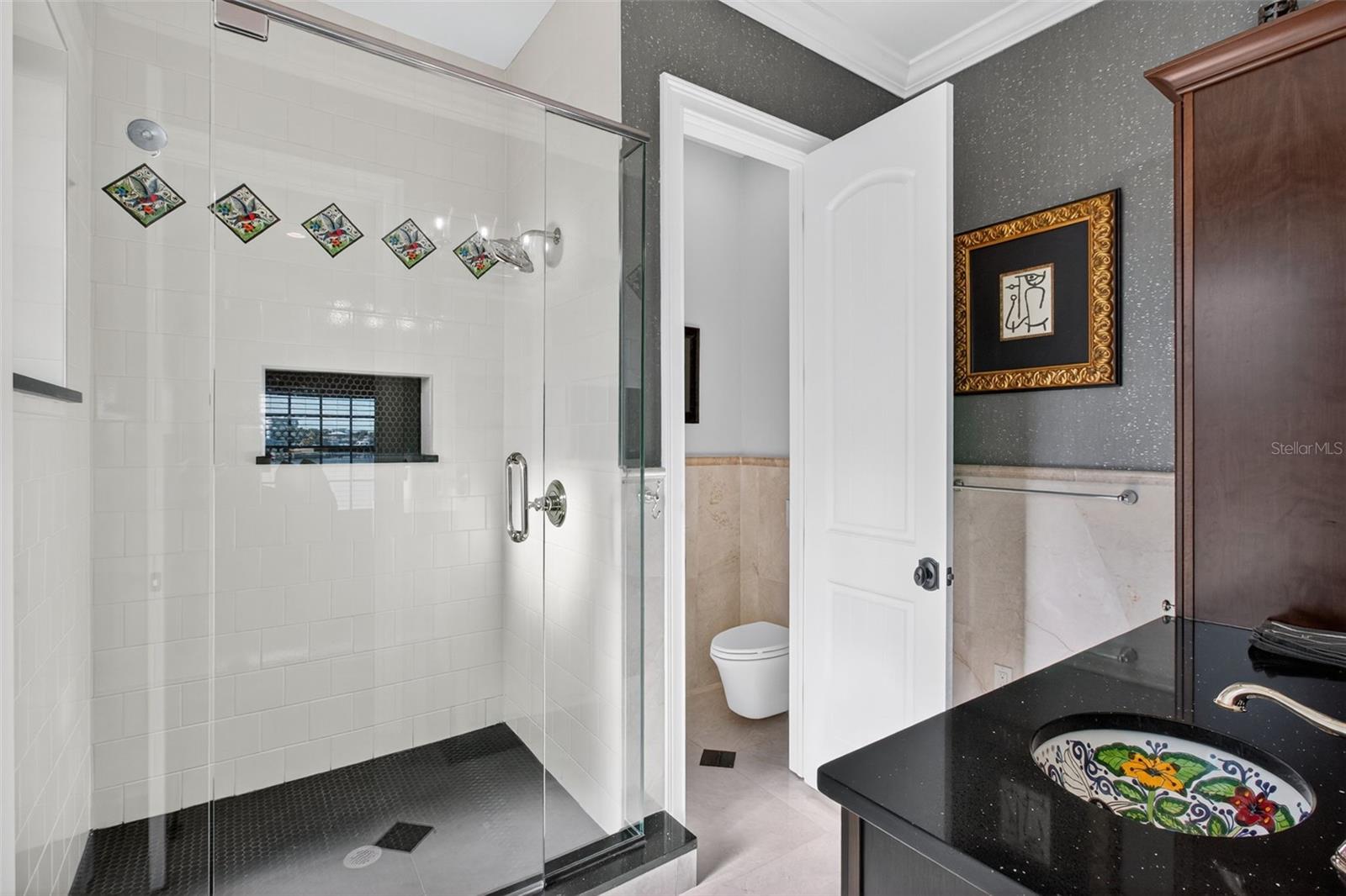 TB8440798 Property Photo