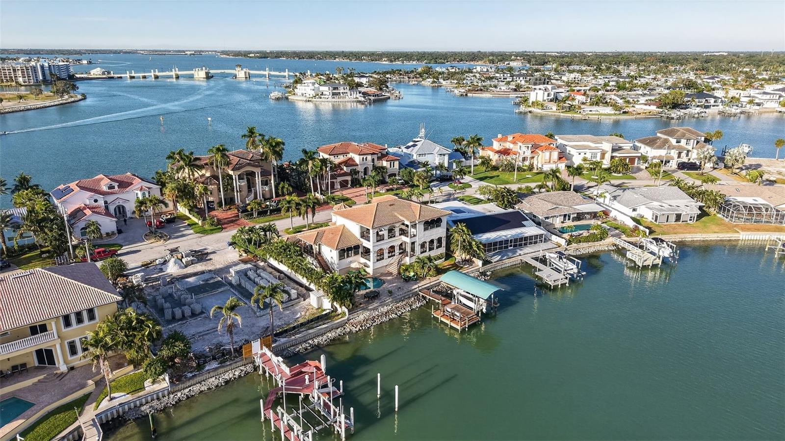 TB8440798 Property Photo