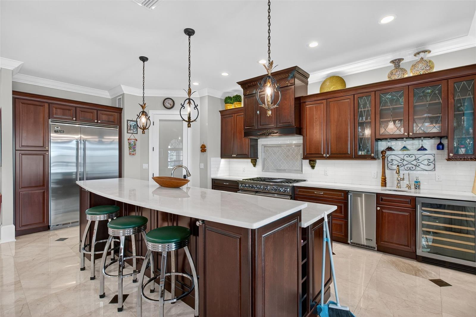 TB8440798 Property Photo