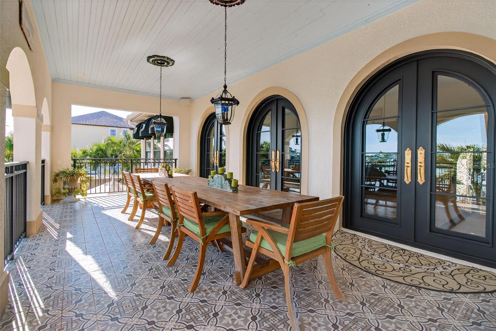 TB8440798 Property Photo