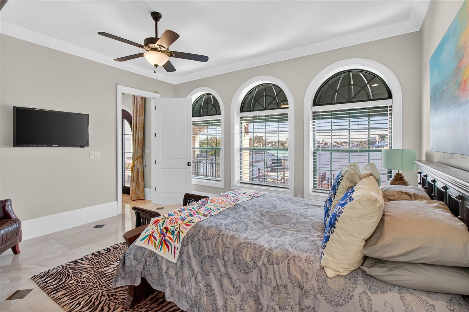 TB8440798 Property Photo