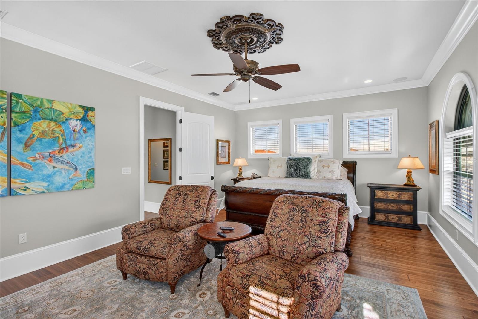 TB8440798 Property Photo