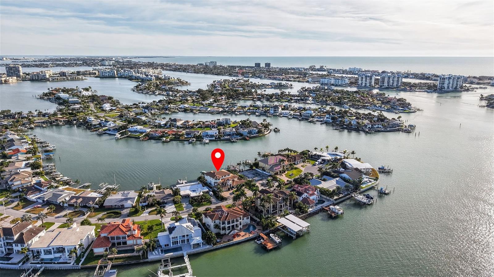 TB8440798 Property Photo