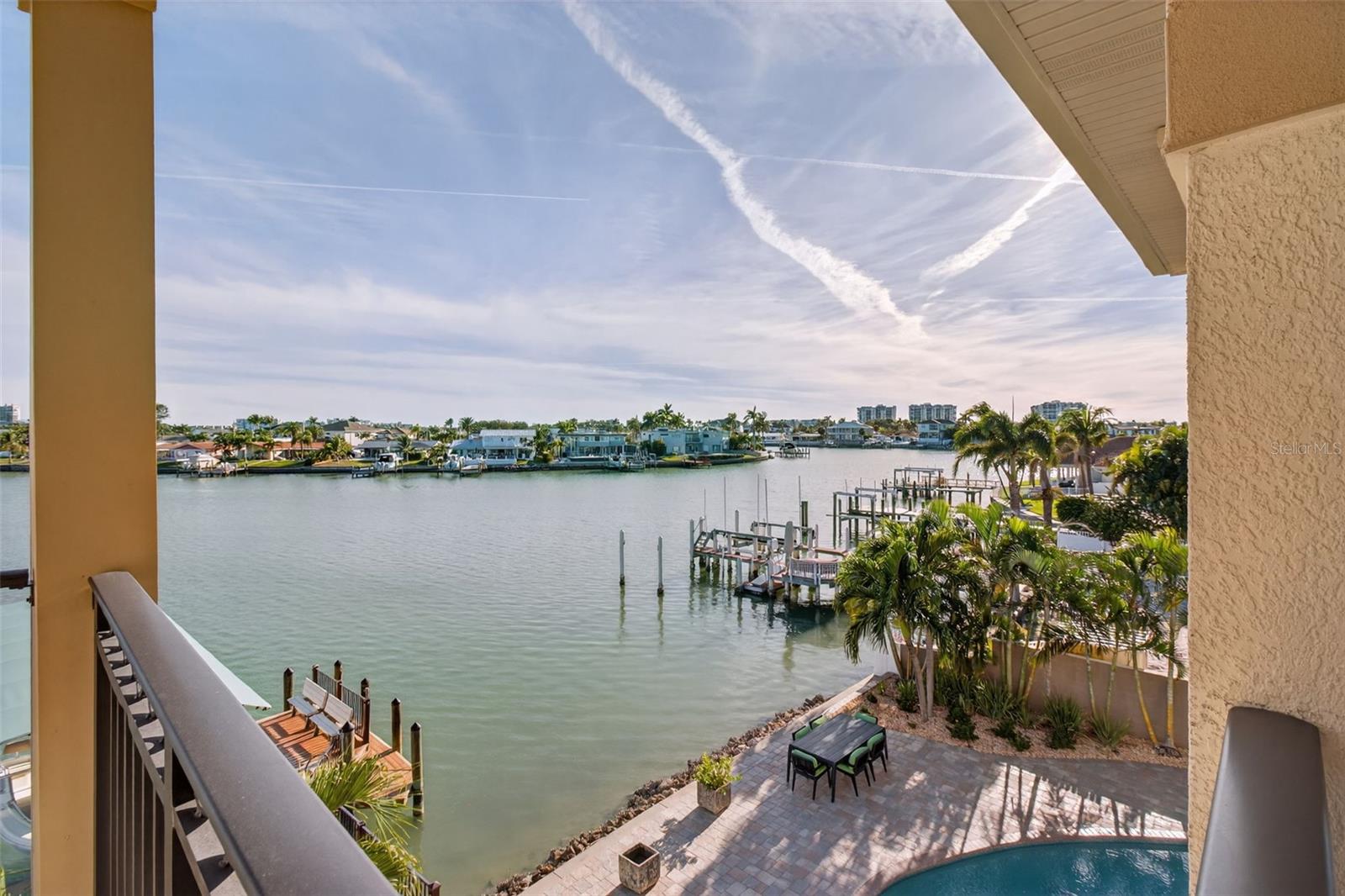 TB8440798 Property Photo