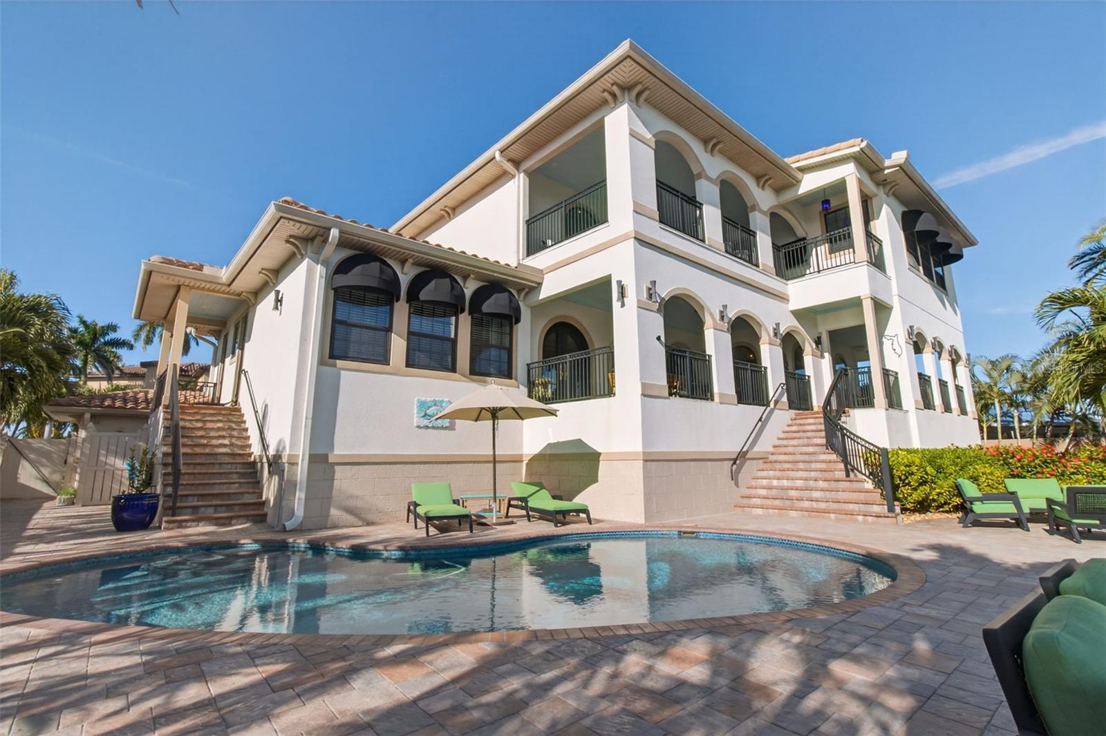 TB8440798 Property Photo