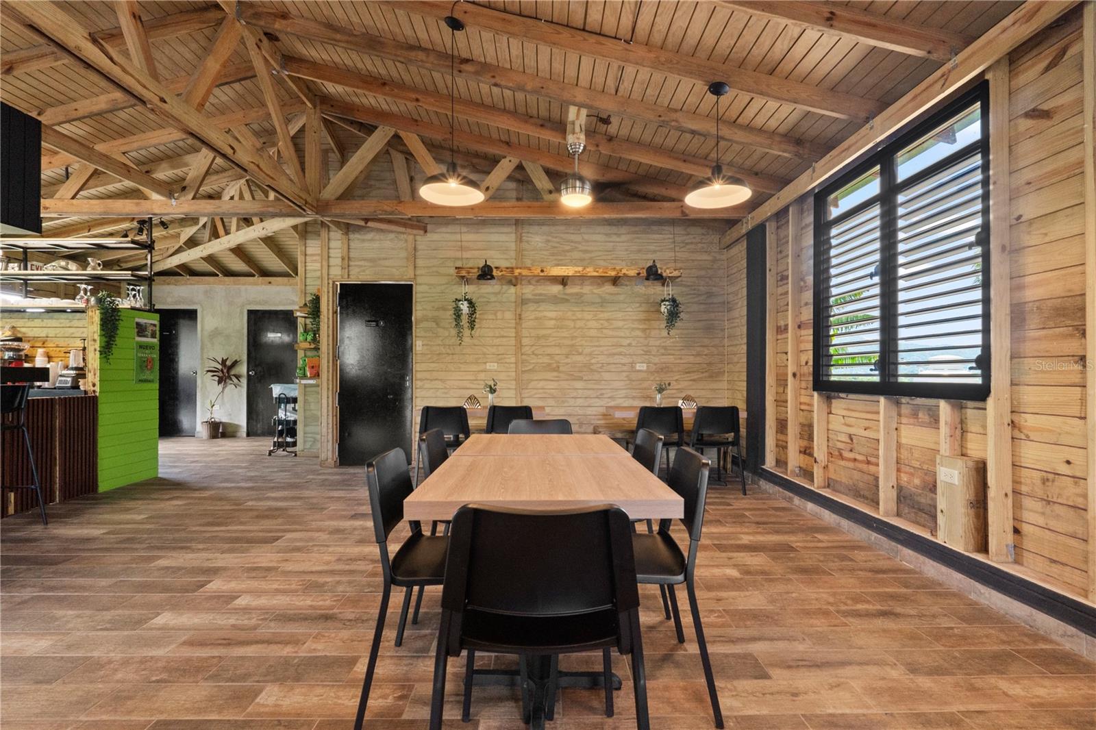 PR9116886 Property Photo