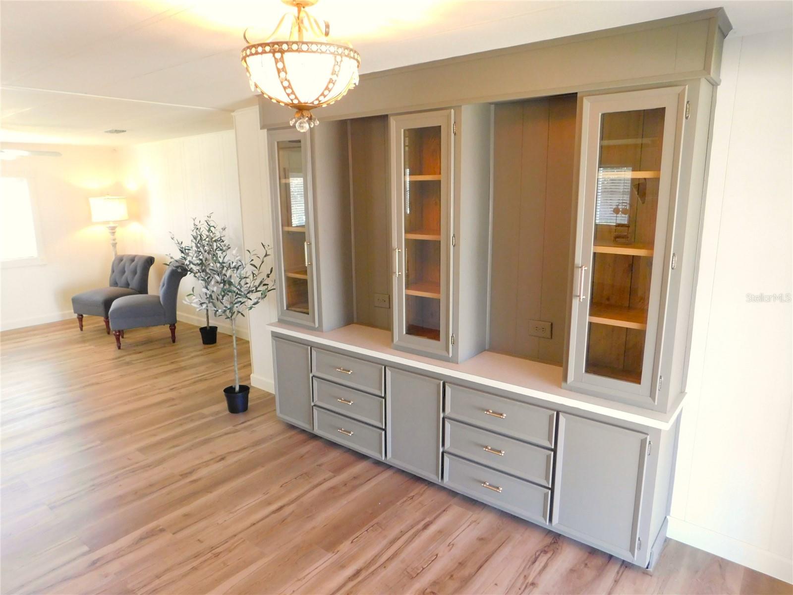 5421 POWHATTAN ST, ZEPHYRHILLS, FL, 33542