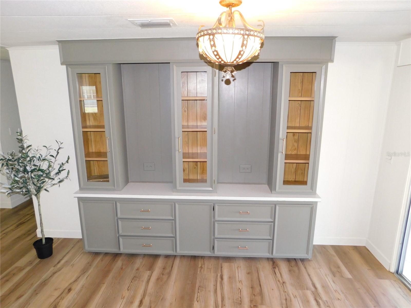 5421 POWHATTAN ST, ZEPHYRHILLS, FL, 33542