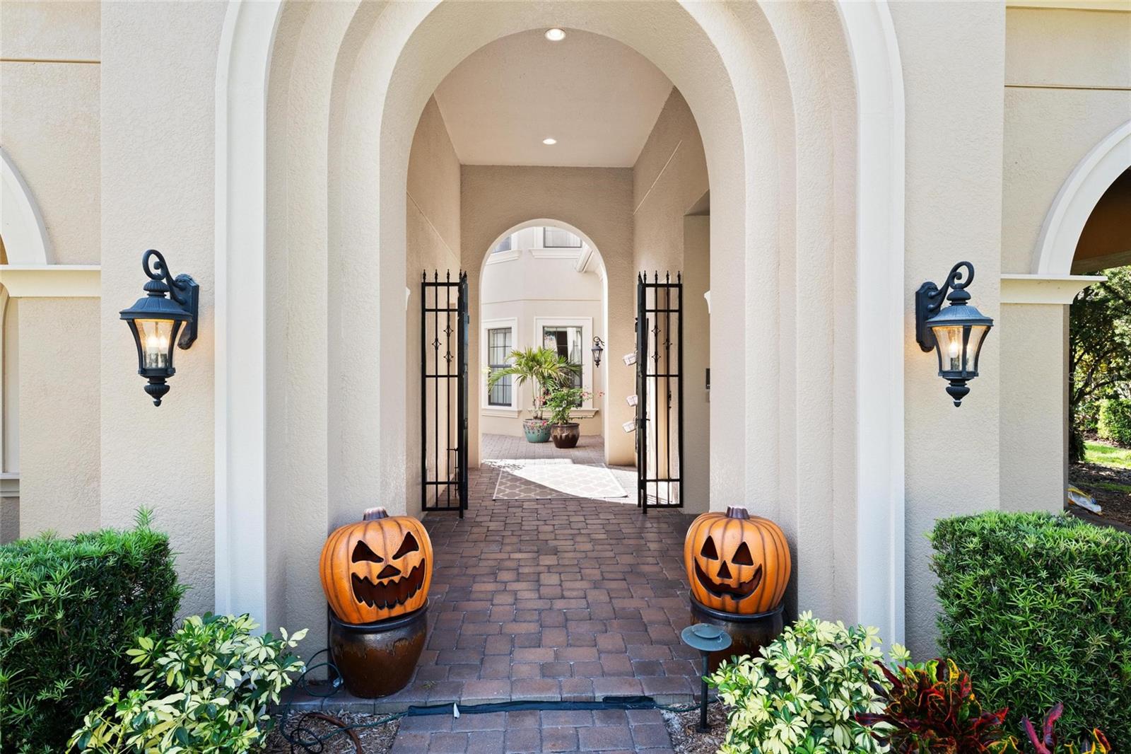 1208 MERRY WATER DR, LUTZ, FL, 33548